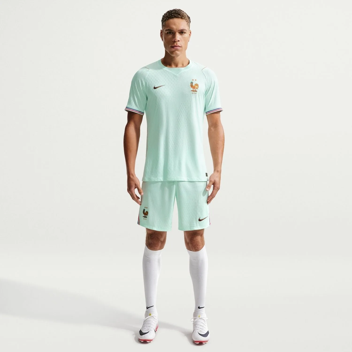 Maillot France 2026 Extérieur — vue 3